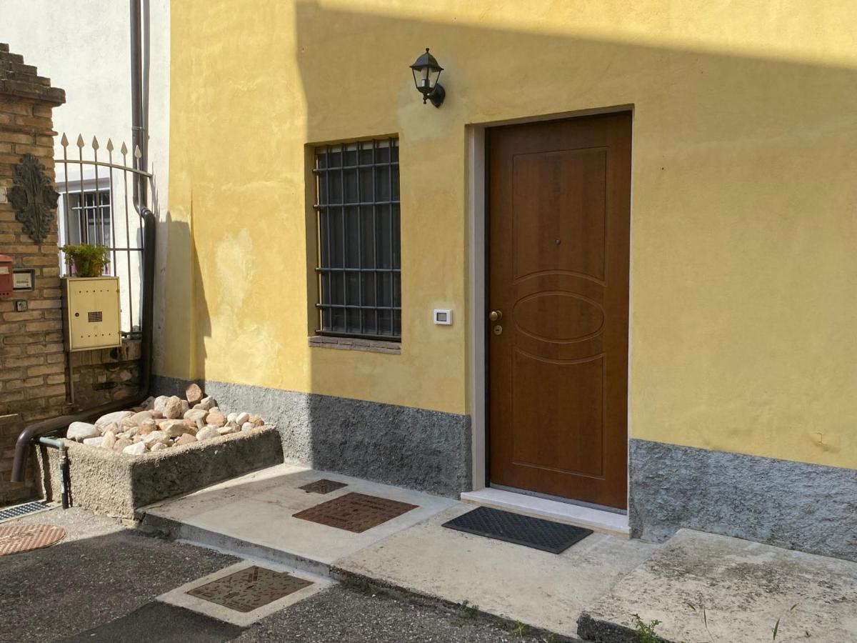 Appartamento B&B C'Era Una Volta Solferino Buitenkant foto